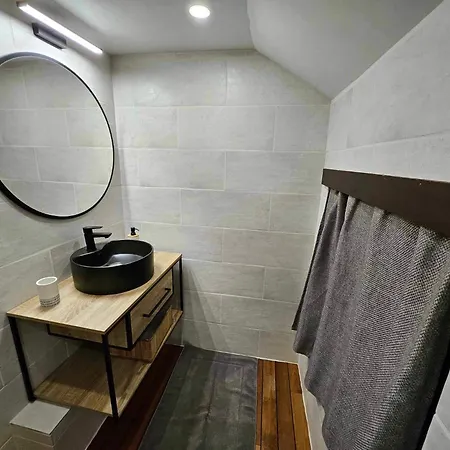 Wood House Chalet *