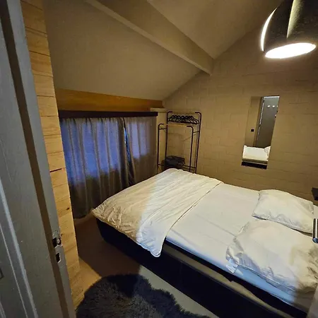 Wood House * Blaimont